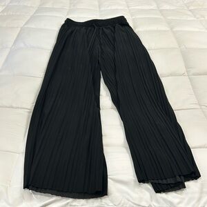 EUC Black pleated pants